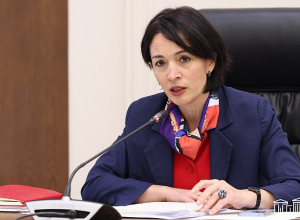 200 միջոցառում, որոնց իրականացմանը կհատկացվի շուրջ 420 միլիարդ դրամ. Ժաննա Անդրեասյանը ներկայացրել է 2026 թվականի բյուջեն