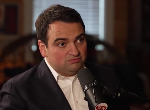 Սամվել Կարապետյանը, որ կարող էր լինել ազատության մեջ, կարող էր զբաղվել իր բիզնեսներով, դա չի արել, նա կանգնած է իր կրոնի համար․ Նարեկ Կարապետյան