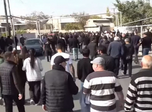 Լարված իրավիճակ Մերձավանում.քաղաքացիները փողոց են դուրս եկել․ՈՒՂԻՂ