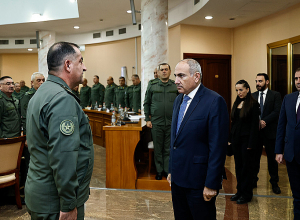 Վարչապետը հանդիպում է ունեցել ԶՈւ ղեկավար կազմի օպերատիվ հավաքի մասնակիցների հետ