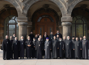 Կաթողիկոսը հանդիպում է ունեցել Կոտայքի թեմի հոգևոր սպասավորների հետ