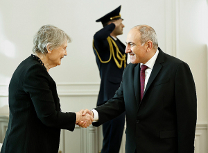 Վարչապետ Փաշինյանն ընդունել է Առաջնորդության համաշխարհային հիմնադրամի նախագահ Հելեն Քլարկին