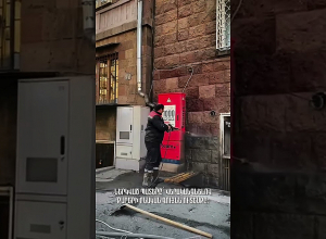 Պարոնյան 9 և Մոսկովյան 33 հասցեներում մաքրվեցին ներկված պատերը