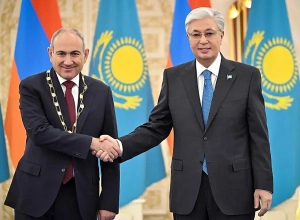 Տոկաևը Փաշինյանին պարգևատրել է «Ոսկե արծիվ» բարձրագույն պետական շքանշանով