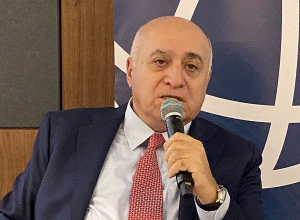 Արսեն Ղազարյան․ «Տնտեսությունն առաջ մղելու համար պետք է փոխել կառուցվածքը»