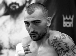 Կյանքից հեռացել է ամերիկահայ բռնցքամարտիկ Վանես Մարտիրոսյանը