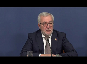 Քաղաքացիների հարցերին պատասխանում են պաշտպանության ոլորտի պատասխանատուները