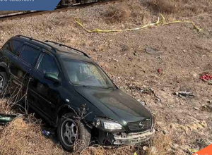 Ավտոմեքենան բախվել է մարդատար գնացքին