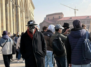 Երթ շնչառական սարքերով` մաքուր օդ ունենալու համար (լուսանկարներ)