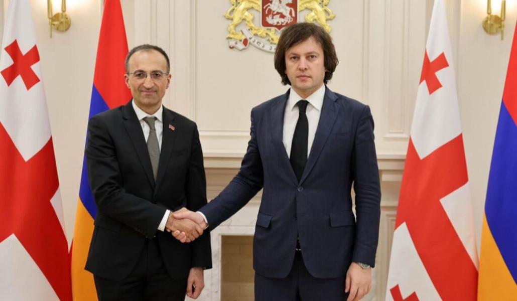 1765190390-photo-1024x617