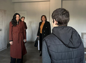 Պաշտպանն առանձնազրույցներ է ունեցել ազատությունից զրկված անչափահասների, մինչև 3 տարեկան երեխա ունեցող ազատությունից զրկված կանանց հետ