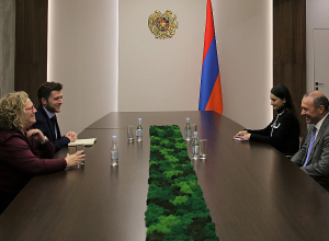 Արմեն Գրիգորյանն ընդունել է Միացյալ Թագավորության դեսպան տիկին Ալեքսանդրա Քոուլին