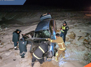 Երևան-Գյումրի ճանապարհին ավտոմեքենան գլորվել է ձորակը և արգելափակվել ձնակույտում