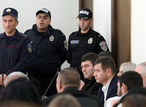 Մասիսի նախկին համայնքապետ Դավիթ Համբարձումյանի  գործով նիստը հետաձգվեց