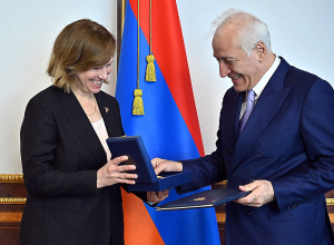 Վահագն Խաչատուրյանն ընդունել է Հայաստանում ԱՄՆ դեսպան Քրիստինա Քվինին