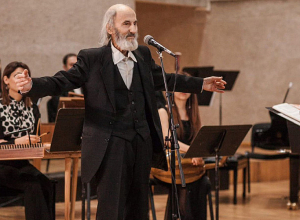 ՀՀ արվեստի վաստակավոր գործիչ, երաժշտագետ Դանիել Երաժիշտը 80 տարեկան է