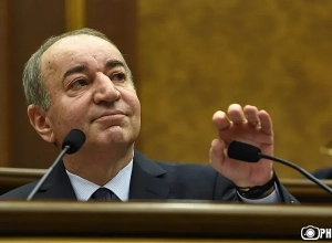 Մահացել է Երևանի նախկին քաղաքապետ Ռոբերտ Նազարյանը