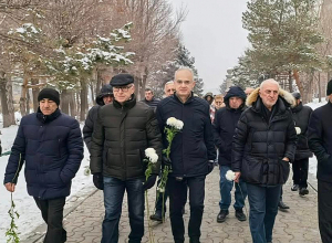 ՀԱԿ ներկայացուցիչներն այցելել են Եռաբլուր