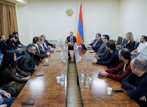 ԲՏԱ նախարարությունում քննարկվել է ԱԲ-հիմքով զանգերի և չաթ կենտրոնի ներդրումը