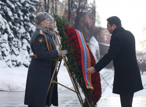 Ալեն Սիմոնյանն այցելել է Անհայտ զինվորի հուշարձան