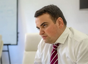 Հետաքրքիր է՝ Փաշինյանը լա՞վ է կարդացել Դավրիժեցու այս պատմությունը. Նարեկ Կարապետյան