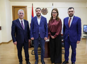 Ռումինիայի քաղաքային կառավարիչների ասոցիացիայի նախագահը Երեւանում է
