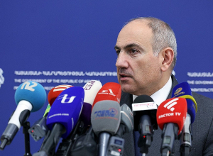 Նիկոլ Փաշինյանը պատասխանում է լրագրողների հարցերին․ ՈՒՂԻՂ