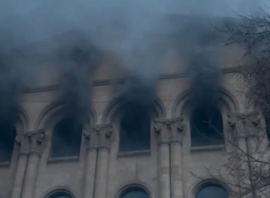 Խոշոր հրդեհ՝ Կանազ մշակույթի տանը