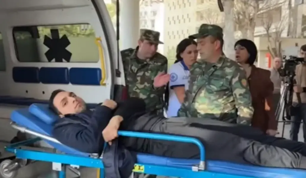 01KN9P4YQS5R4PNTMAGMY9N804-large