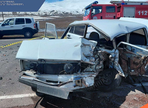 Բախվել են «VAZ» և «KIA» մակնիշների ավտոմեքենաները․ կան տուժածներ և զոհ