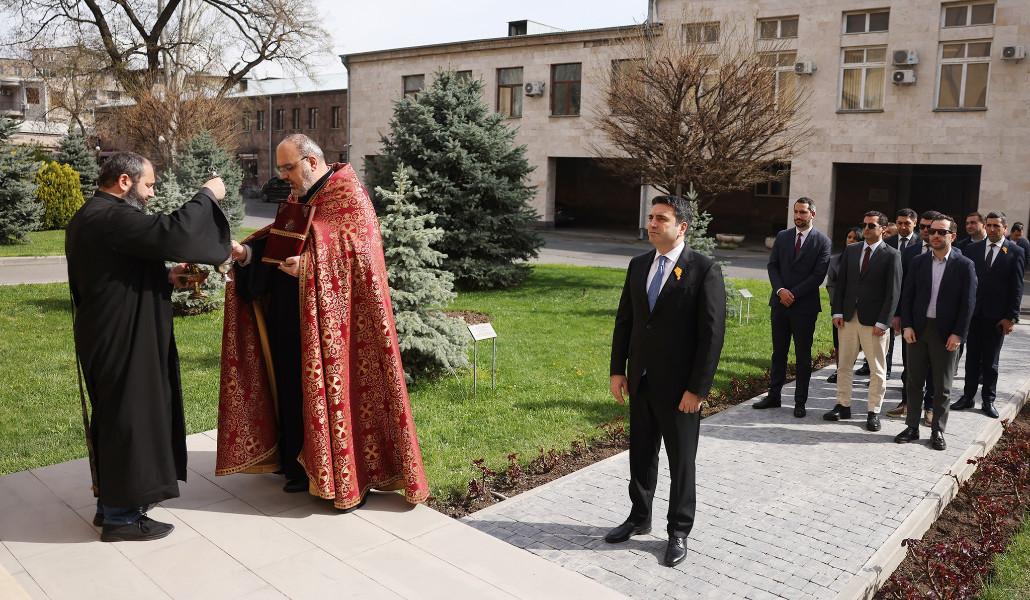 667603549_1282876724020740_3370017930237162523_n