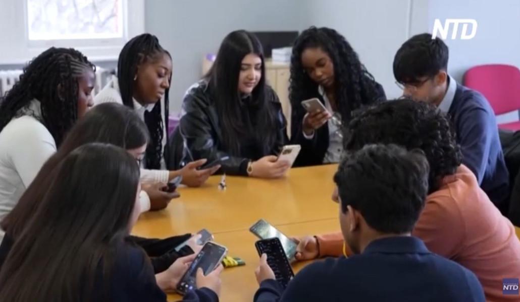 Հունաստանը 2027-ից կսահմանափակի մինչև 15 տարեկանների մուտքը սոցցանցեր (տեսանյութ)