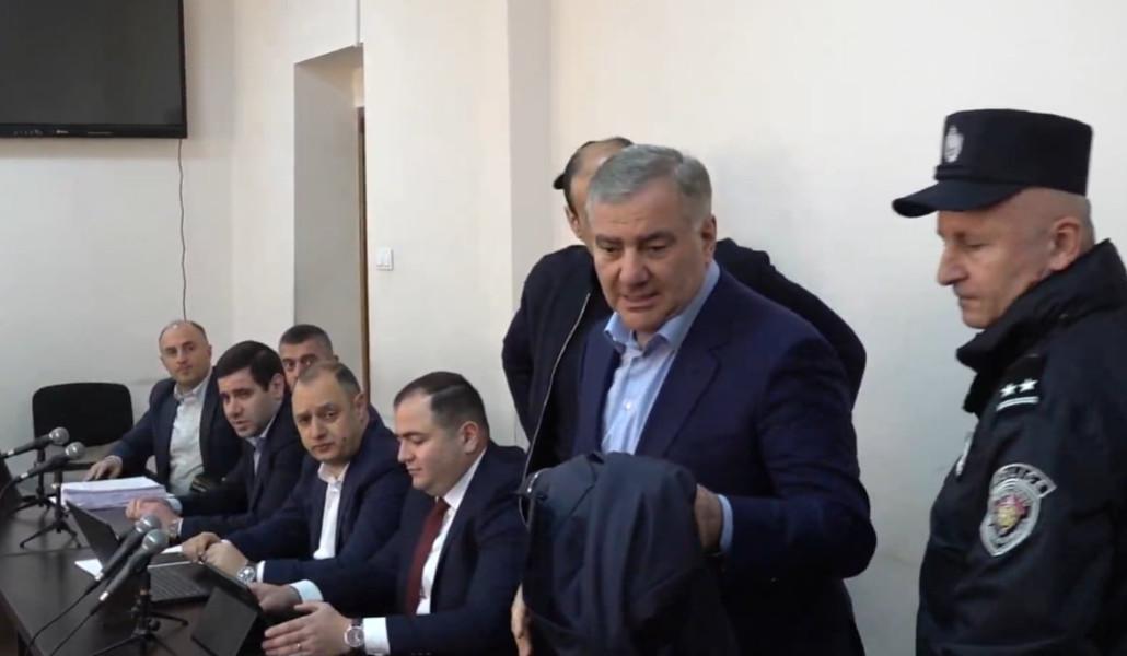 Սամվել Կարապետյանի գործով առաջին դատական նիստը․ ՈՒՂԻՂ (տեսանյութ)