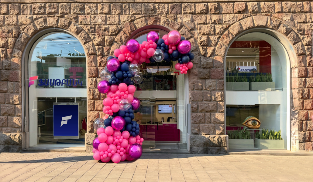 Ֆասթ Բանկը վերաբրենդավորել է Տիգրան Մեծ մասնաճյուղը (տեսանյութ)