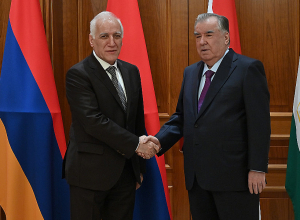 Վահագն Խաչատուրյանը հանդիպում է ունեցել Տաջիկստանի նախագահ Էմոմալի Ռահմոնի հետ