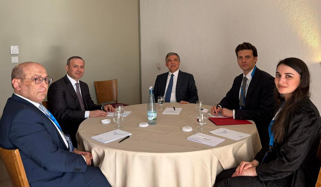 Արմեն Գրիգորյանը հանդիպել է Թուրքիայի 11-րդ նախագահ Աբդուլահ Գյուլի հետ