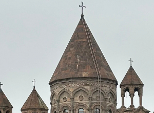 Ադրբեջանի իշխանությունը շարունակում է թիրախավորել հայկական քրիստոնեական սրբավայրերը․ Մայր Աթոռ