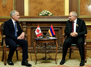 Փաշինյանը հանդիպում է ունեցել Կանադայի վարչապետ Մարկ Քարնիի հետ