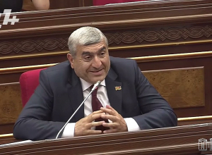 Դուրս եկեք փողոց, հեղափոխություն արեք․ Փաշինյանը՝ ի պատասխան Շիրակ Թորոսյանի վերջին հարցին