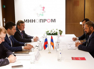 Պապոյանն ու Ալիխանովը քննարկել են հայ-ռուսական առևտրատնտեսական համագործակցությունը