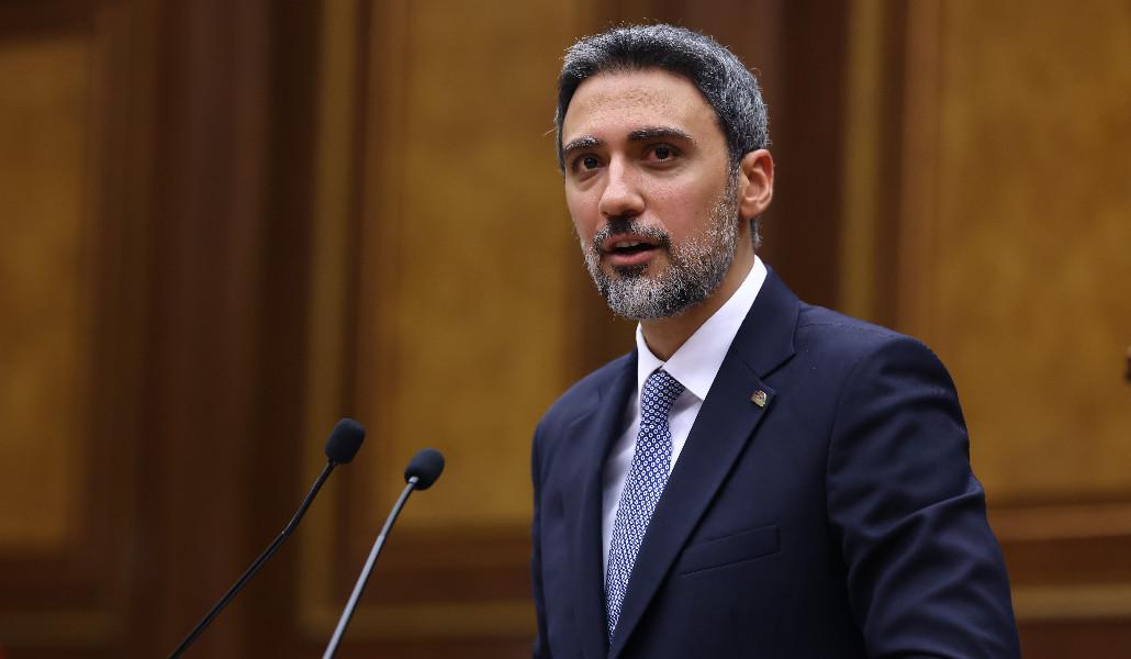 Արամ Վարդեւանյան