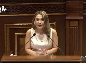 Եռաբլուրը որևէ մեկի սեփականությունը չէ, բոլորինս է․ Արուսյակ Ջուլհակյան