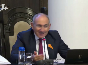 Երկիրը գլորվում է անդունդը, պետք է հարմարվել. Նիկոլ Փաշինյան