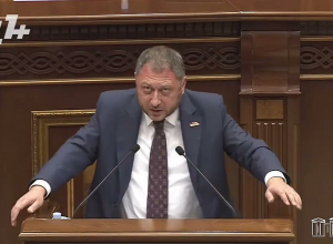 Մարտի 1, նախկիններ․ դուք ուրիշ հերոսի անուն չգիտե՞ք․ Ֆարմանյանը՝ ՔՊ-ին