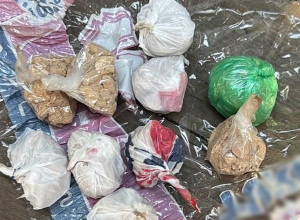 Օտարերկրացիները ձերբակալվել են հերոին իրացնելու պահին