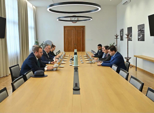 Խուդաթյանն ու Բեդնարիկը քննարկել են տրանսպորտի ոլորտում համագործակցության հնարավորությունները