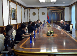 Վահագն Խաչատուրյանն ընդունել է «Save Armenia» հուդայա-քրիստոնեական միության պատվիրակությանը