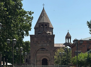 Դադարեցրեք Եկեղեցու հանդեպ հալածանքները․ Մայր Աթոռի հայտարարությունը