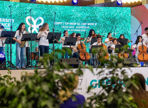 «Հայ Վիրտուոզներ» ծրագրի պատանի երաժիշտները ելույթ ունեցան COP17-ին